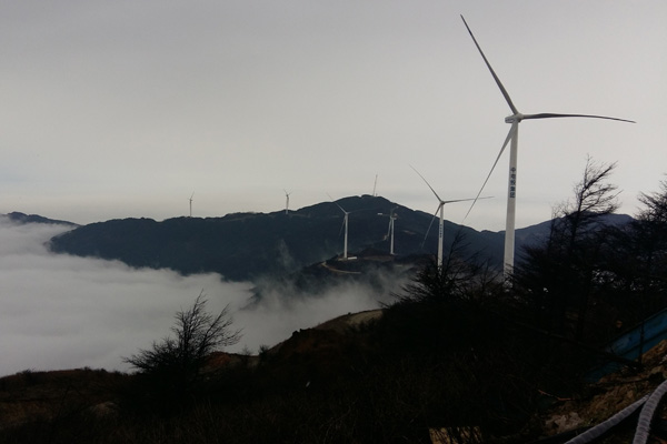 新邵龙山风电场